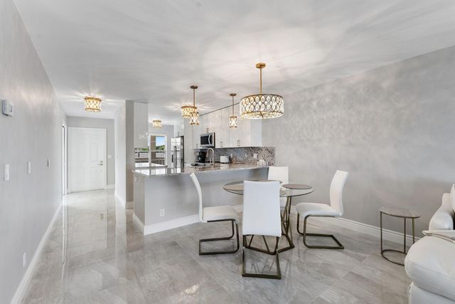 1020 Silk Oak Terrace 204, Delray Beach, FL 33445