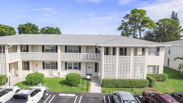 1020 Silk Oak Terrace 204, Delray Beach, FL 33445