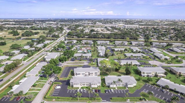 1020 Silk Oak Terrace 204, Delray Beach, FL 33445