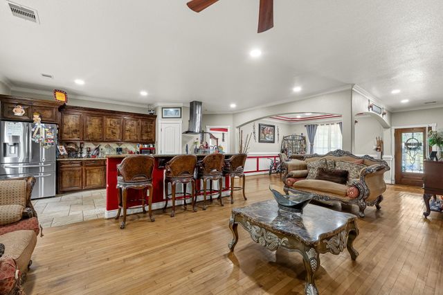 18740 Deer Glen Drive, Conroe, TX 77302