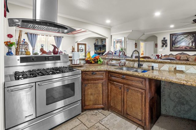 18740 Deer Glen Drive, Conroe, TX 77302