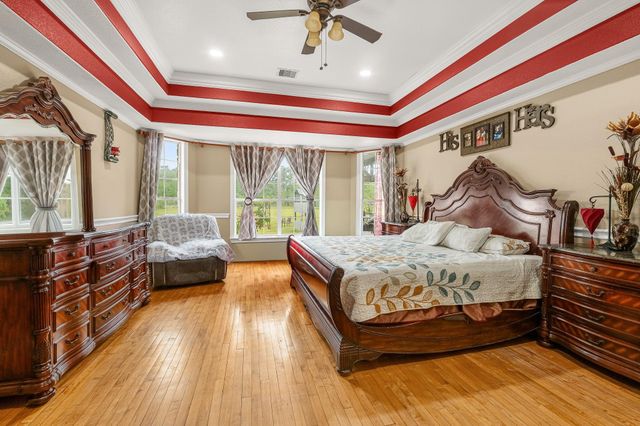 18740 Deer Glen Drive, Conroe, TX 77302