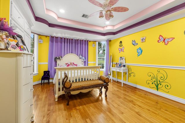 18740 Deer Glen Drive, Conroe, TX 77302