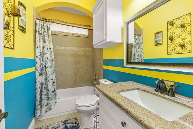 18740 Deer Glen Drive, Conroe, TX 77302