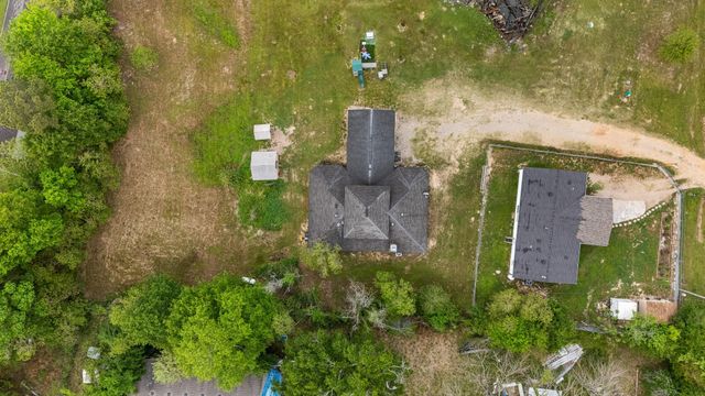 18740 Deer Glen Drive, Conroe, TX 77302