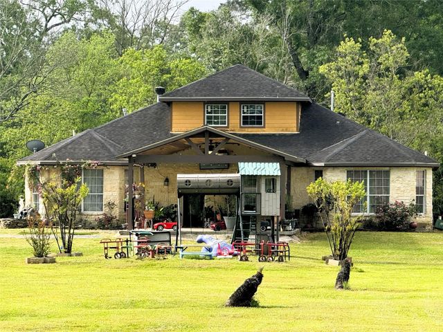 18740 Deer Glen Drive, Conroe, TX 77302