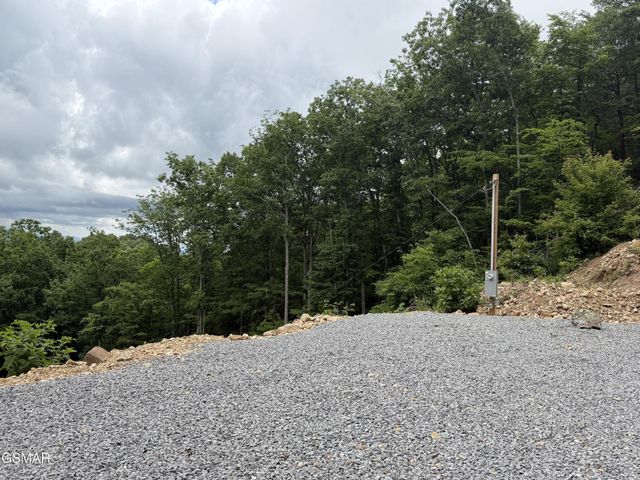 1038 Clingmans View, Sevierville, TN 37876