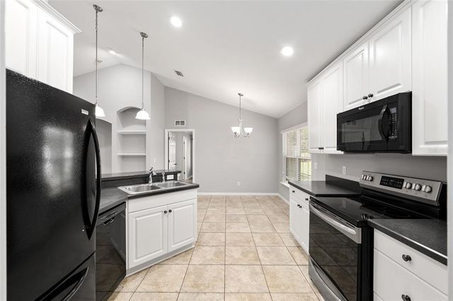 7932 SW 83RD TERRACE, Gainesville, FL 32608