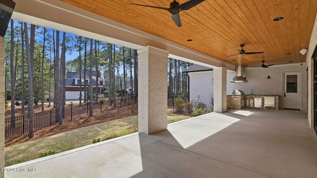 2 Masters Ridge, Southern Pines, NC 28387