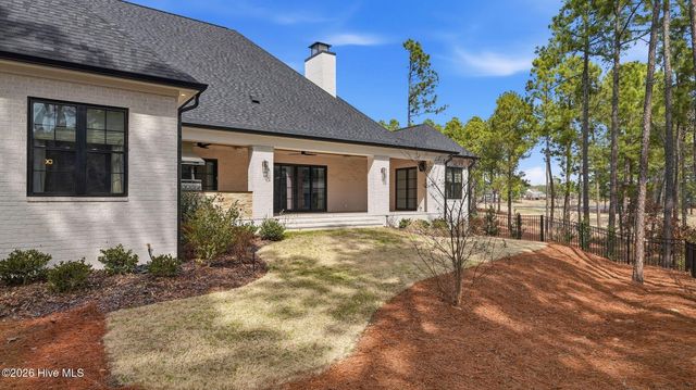 2 Masters Ridge, Southern Pines, NC 28387
