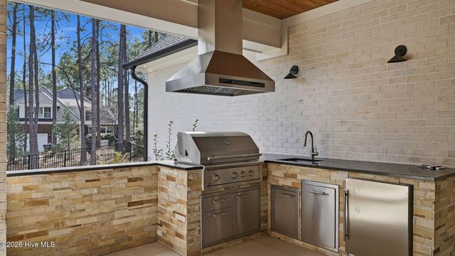 2 Masters Ridge, Southern Pines, NC 28387
