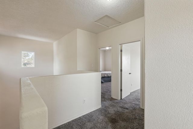 10016 Rio Canon Avenue SW, Albuquerque, NM 87121