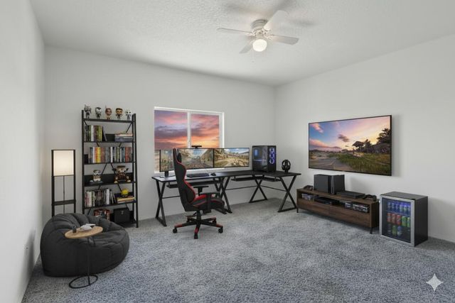 10016 Rio Canon Avenue SW, Albuquerque, NM 87121