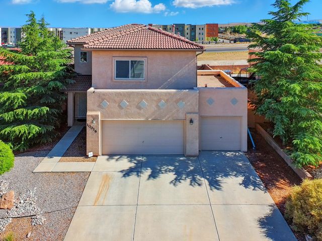 10016 Rio Canon Avenue SW, Albuquerque, NM 87121