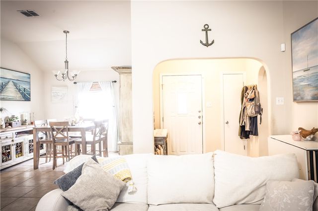 13709 Suntan Ave, Corpus Christi, TX 78418