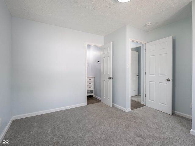 2643 Eagledale Drive, Indianapolis, IN 46222