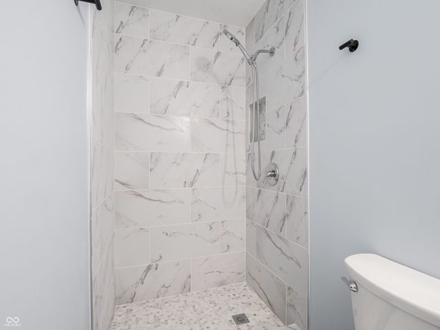 2643 Eagledale Drive, Indianapolis, IN 46222