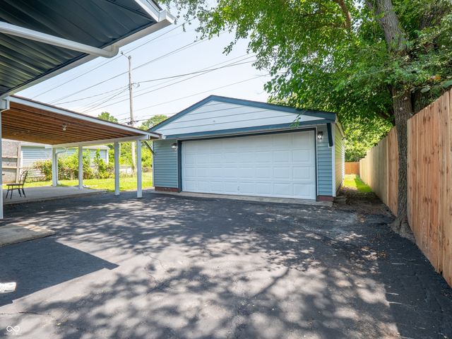 2643 Eagledale Drive, Indianapolis, IN 46222
