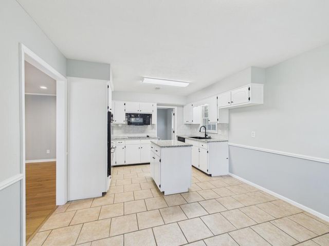 5370 Pine Needle Drive, Columbus, GA 31907