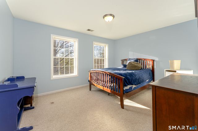 110 Oakwood Circle, Bristol, CT 06010