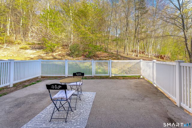 110 Oakwood Circle, Bristol, CT 06010
