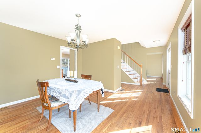 110 Oakwood Circle, Bristol, CT 06010