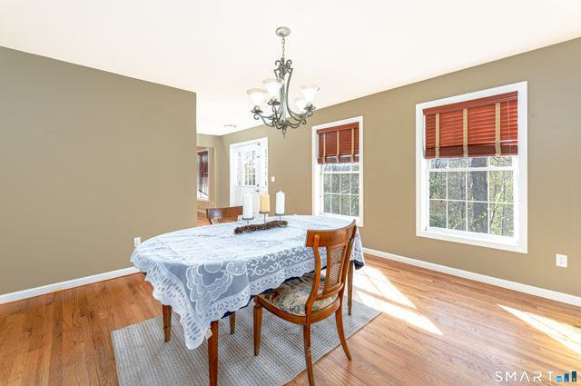110 Oakwood Circle, Bristol, CT 06010