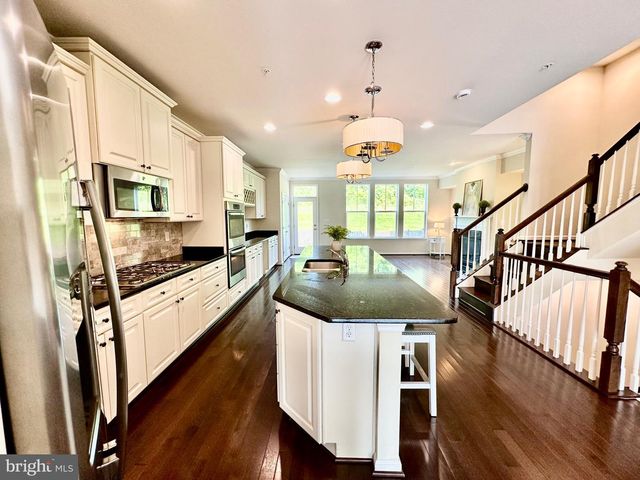 6967 COUNTRY CLUB TER, New Market, MD 21774