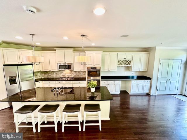 6967 COUNTRY CLUB TER, New Market, MD 21774