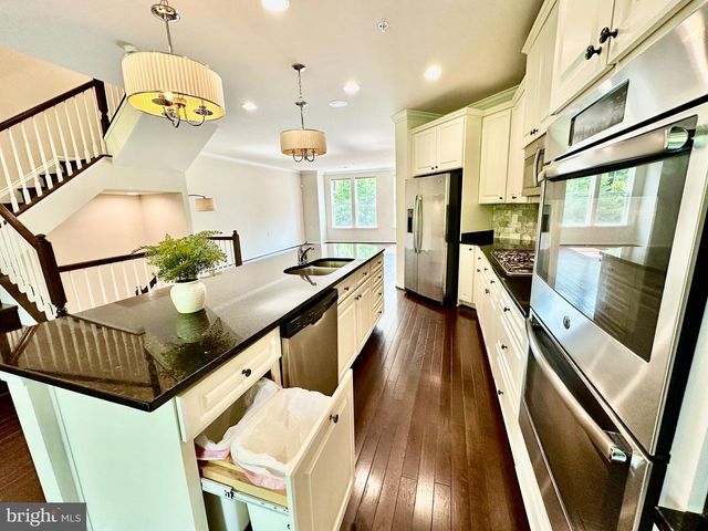 6967 COUNTRY CLUB TER, New Market, MD 21774