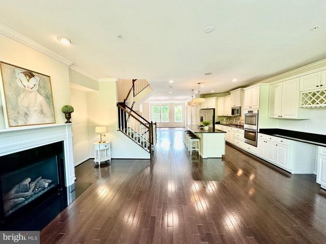 6967 COUNTRY CLUB TER, New Market, MD 21774