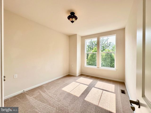 6967 COUNTRY CLUB TER, New Market, MD 21774