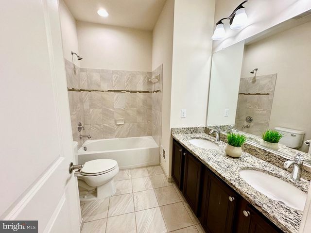 6967 COUNTRY CLUB TER, New Market, MD 21774