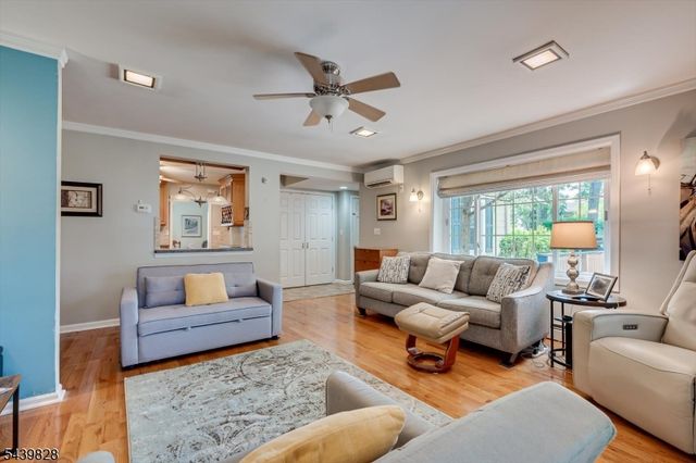 102 Michael St, Edison Twp., NJ 08820