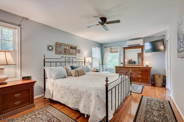 102 Michael St, Edison Twp., NJ 08820