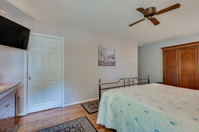 102 Michael St, Edison Twp., NJ 08820