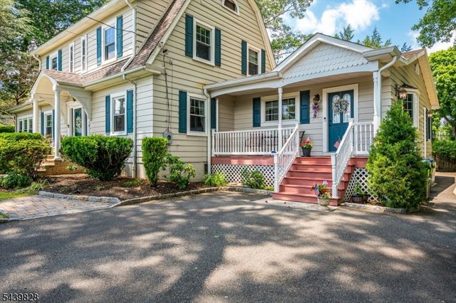 102 Michael St, Edison Twp., NJ 08820