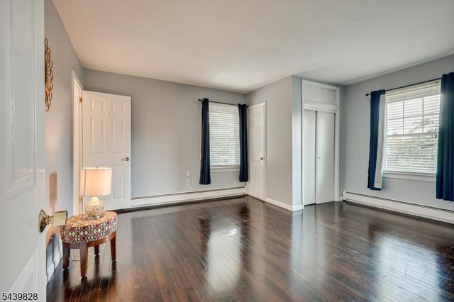 102 Michael St, Edison Twp., NJ 08820