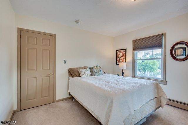 102 Michael St, Edison Twp., NJ 08820