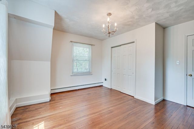 102 Michael St, Edison Twp., NJ 08820