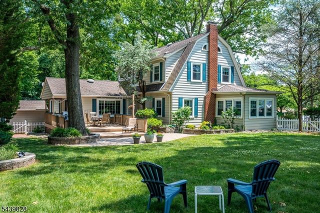 102 Michael St, Edison Twp., NJ 08820