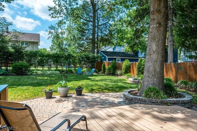 102 Michael St, Edison Twp., NJ 08820