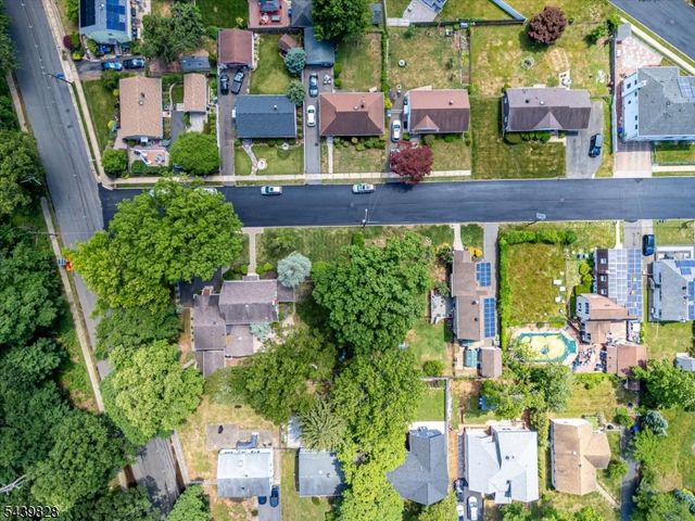 102 Michael St, Edison Twp., NJ 08820