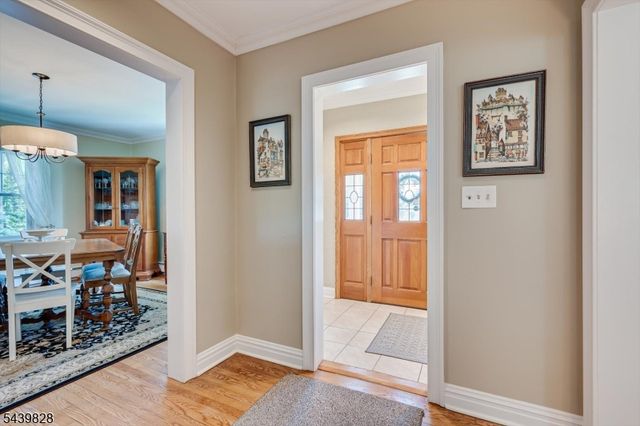 102 Michael St, Edison Twp., NJ 08820