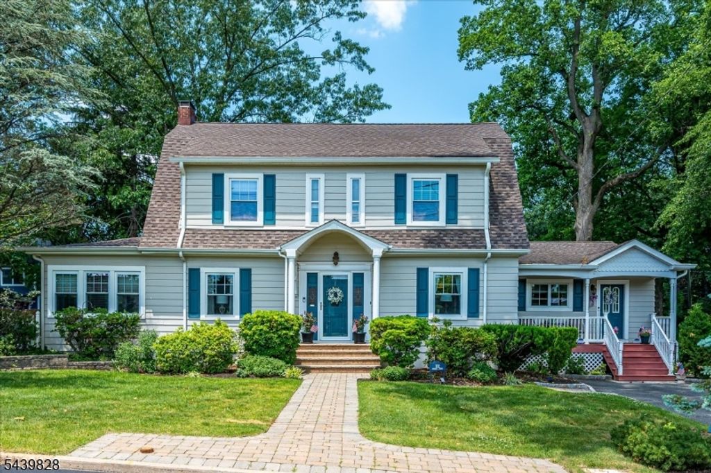 102 Michael St, Edison Twp., NJ 08820