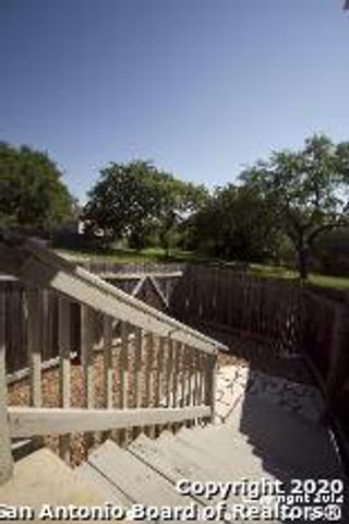 7919 Woodchase, San Antonio, TX 78240