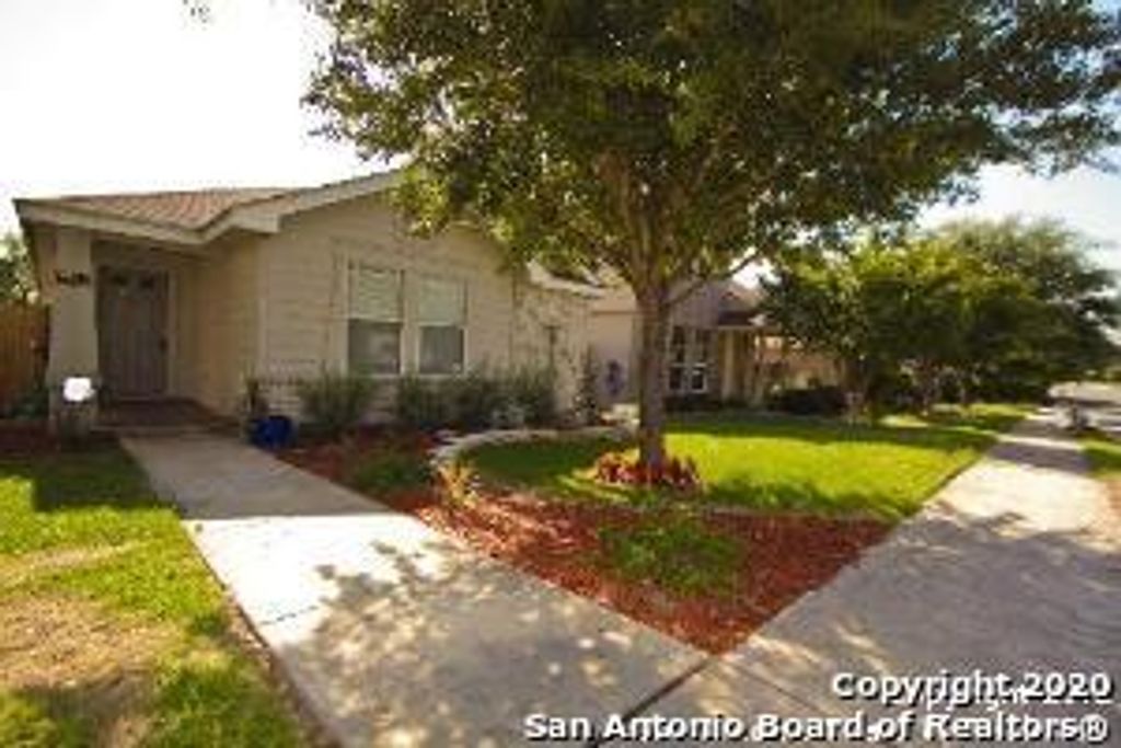 7919 Woodchase, San Antonio, TX 78240