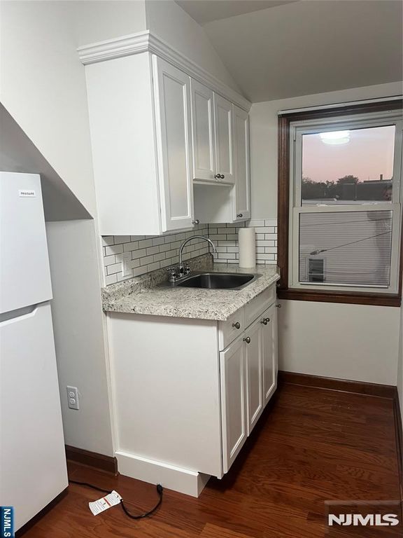 118 Wood Street 3, Garfield, NJ 07026