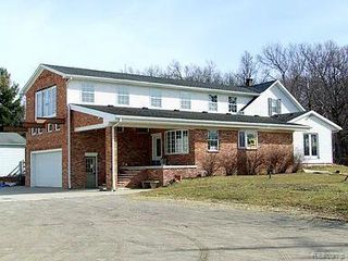 1920 Lakeside, Erie Township, MI 48133