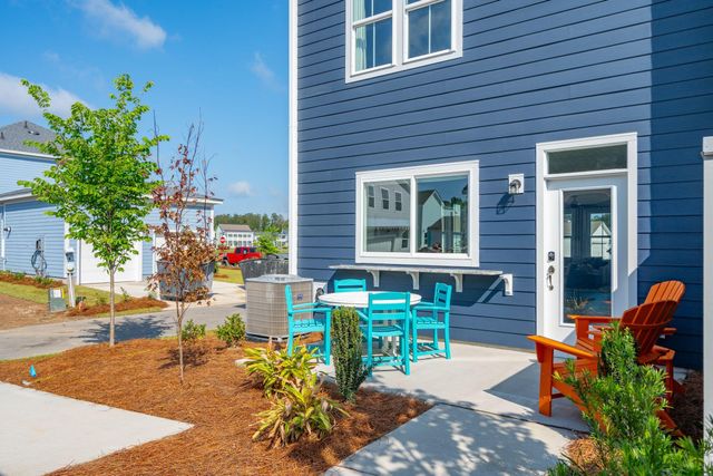 420 Swaying Pine Lane, Summerville, SC 29486